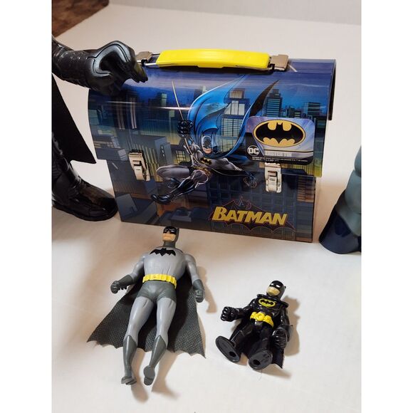 Batman Collector’s Lot – Action Figures, Imaginext, Alarm Clock & Tin Lunchbox - Picture 8 of 14